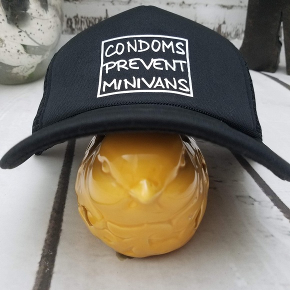 Trucker Hat Black - Picture 3 of 6